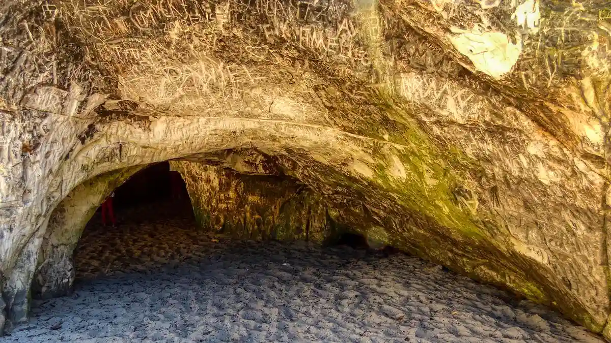 Sandsteinhöhlen Blankenburg